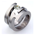 Tension-Settting-Titanium-Wedding-Ring