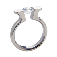 Titanium Ring - Tension Ring, Diaomind Engagement Ring, Igloo Canadian Diamonds, Loose Canadian diamonds, Ideal Cut Canadian diamonds, AGS Ideal Canadian diamond