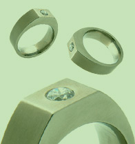 Absolute Titanium Design - Titanium and diamond rings - Solitaire